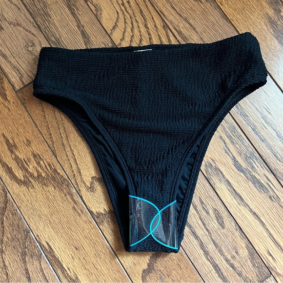 NWT High waist bikini bottom size XS - Picture 6 of 6